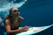 Film Surfařka (2011) online ke shlédnutí